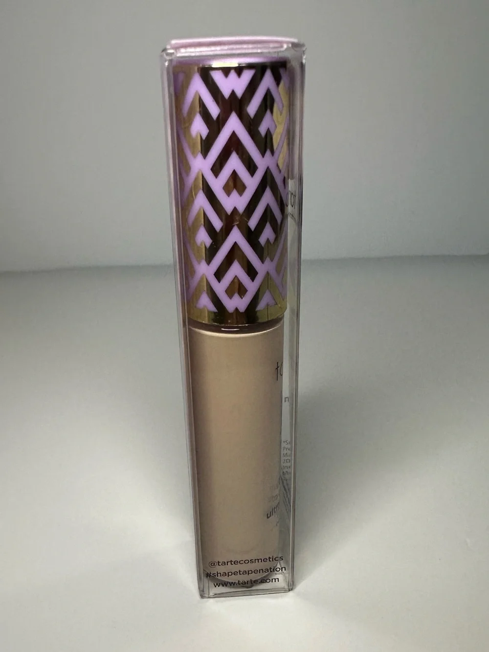 Tarte New Shape Tape Creamy Concealer Shade 20B Light